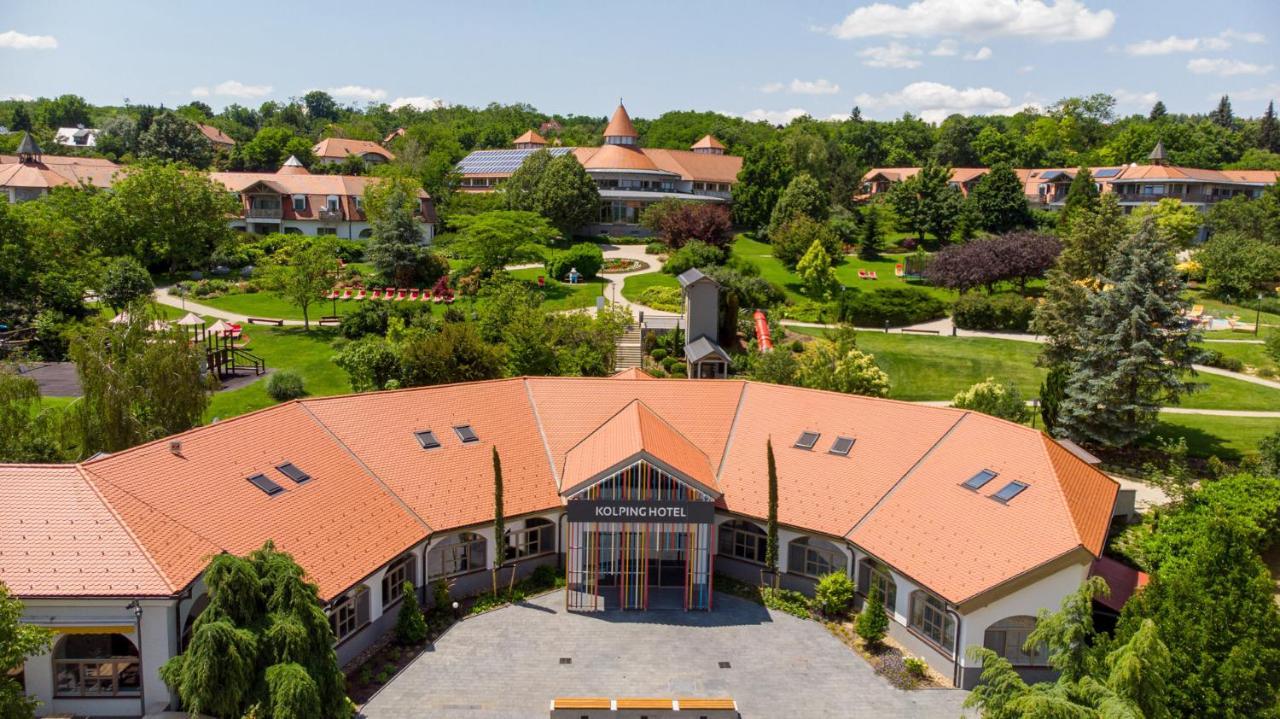 Kolping Family Resort Héviz Zewnętrze zdjęcie